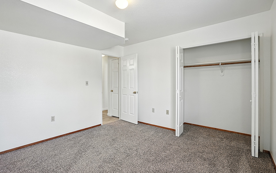 March Landing 1215 3x2 Bedroom